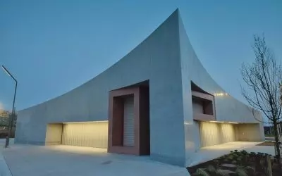 Colin Connect Transport Hub – Forme Construction State of the Art Folding Sliding Shutter Installation